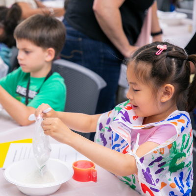 Sunkist Branch image of kids playing with science experiments