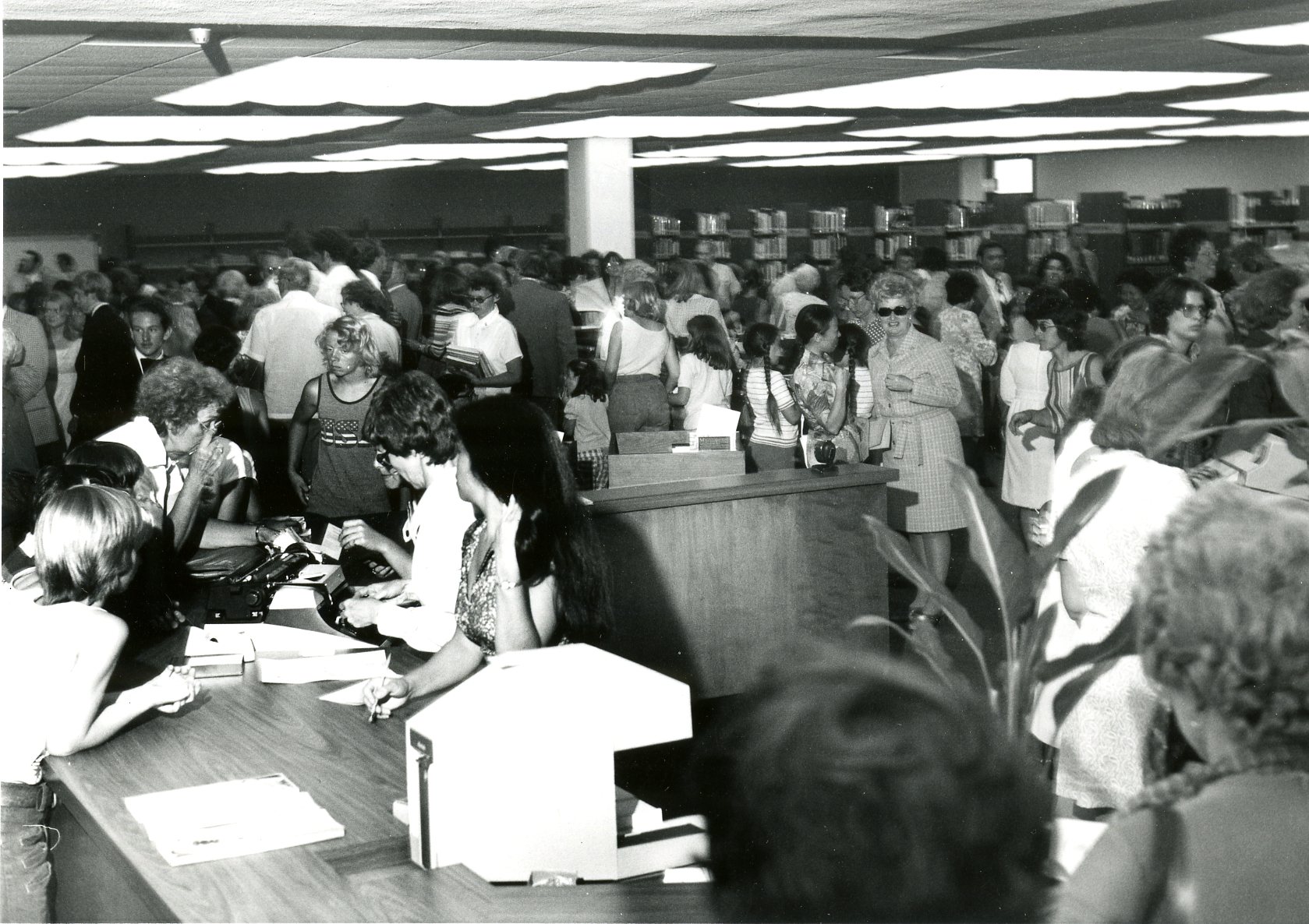 Image of the Sunkist Branch in the 1970s
